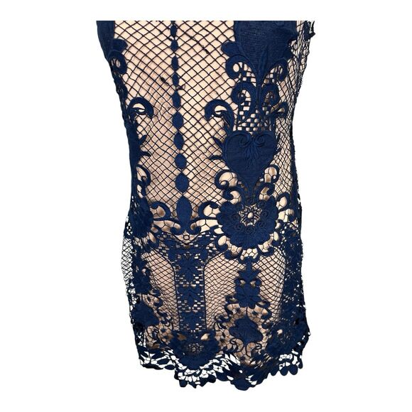 JUST ME Lace Overlay Shift Dress Navy/Nude Sz S - Picture 4 of 7